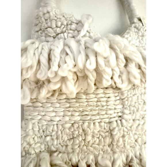 Free People Boho Cream Oslo Tote NWT $148 Indie Bohemian Woven Fringe Hippy - Picture 5 of 10